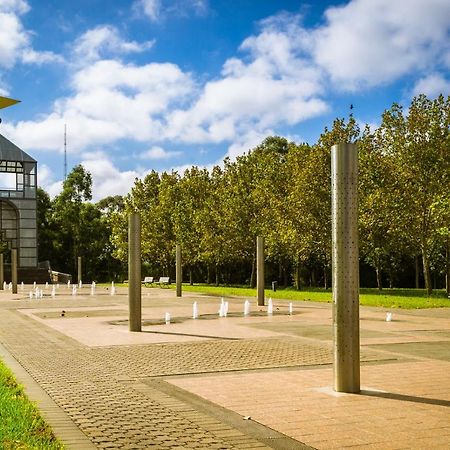 Parkside & City View In Sydney Olympic Park Exterior foto