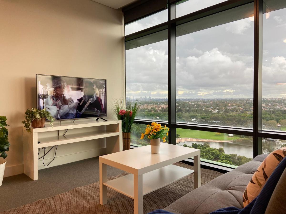 Parkside & City View In Sydney Olympic Park Exterior foto